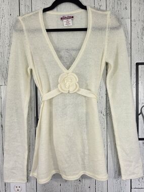 Vintage Midtown Y2K Ivory Mohair Blend Flower Detail Sweater Top Size M Fall